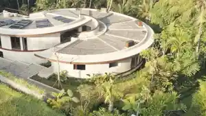 RUMAH-THE-LOOP-DI-BALI_01.jpg