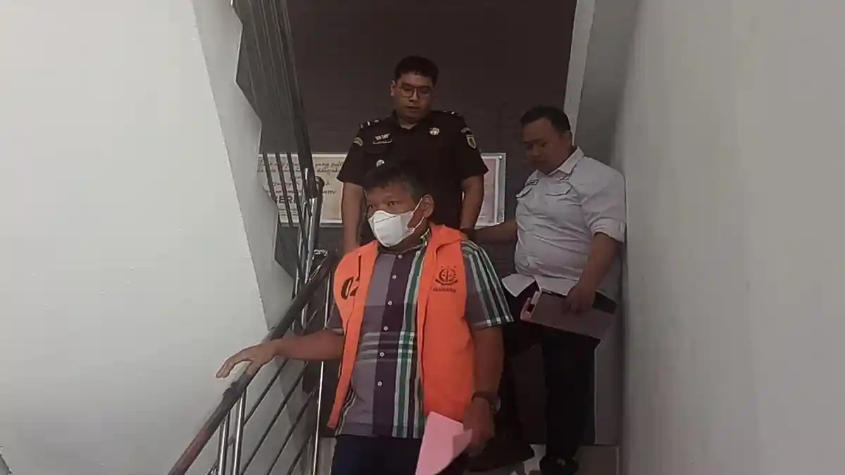 Dugaan Korupsi Ganti Lahan di Parparean II Porsea, Kejari Toba Tahan Mantan Kepala BPN dan Pasutri