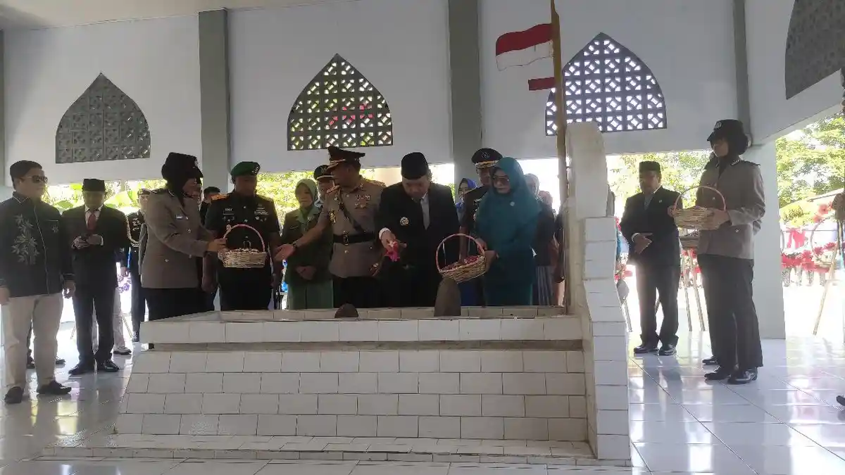 BREAKING NEWS Peringatan Hari Patriotik 23 Januari Digelar di Makam Pahlawan Nasional Nani Wartabone