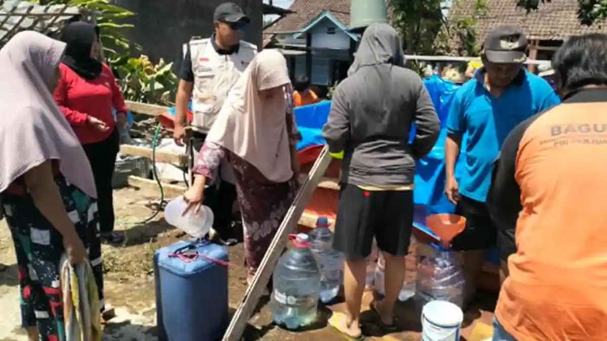 PDI Perjuangan Peduli, 20 Tangki Air Disiapkan untuk Warga Terdampak ...