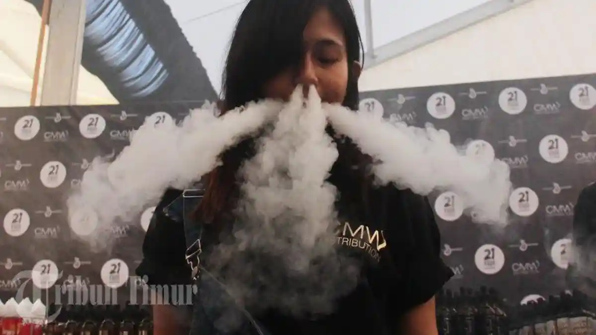 Harga Rokok Naik Lalu Beralih ke Vape? Simak Dulu Penjelasan Dokter
