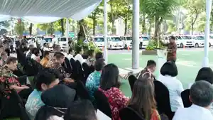 Menghadiri-acara-penyerahan-bantuan-ambulans.jpg