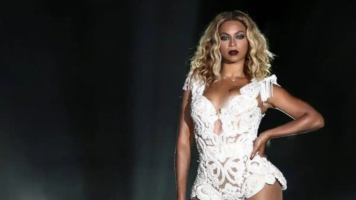 Sering Tampil Glamour, Inilah 10 Wajah Beyonce Saat Tanpa Makeup, Masihkah Cantik?