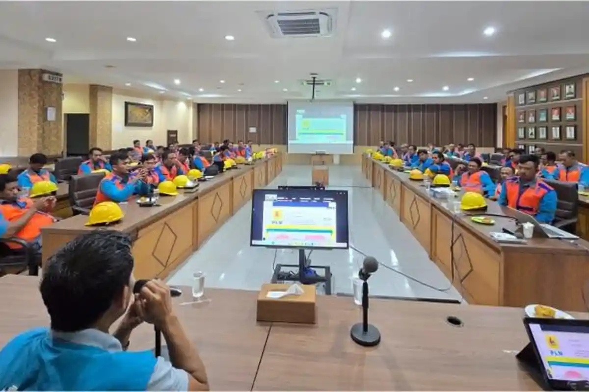 PLN UP3 Cirebon Gelar “Yantek Academy” untuk Tingkatkan Kompetensi & Layanan Pelanggan