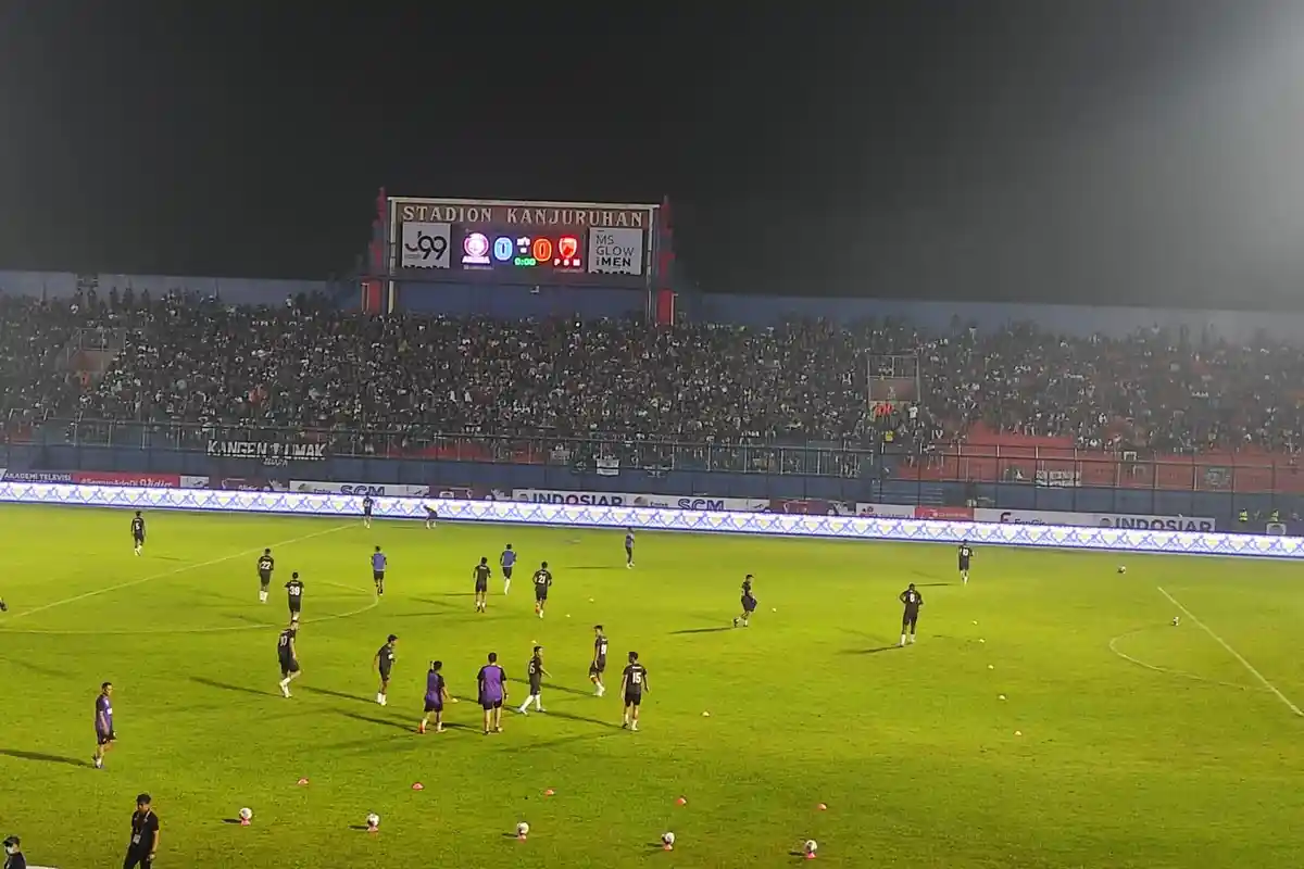 Babak Kedua Dimulai, PSM Unggul Sementara Atas Arema