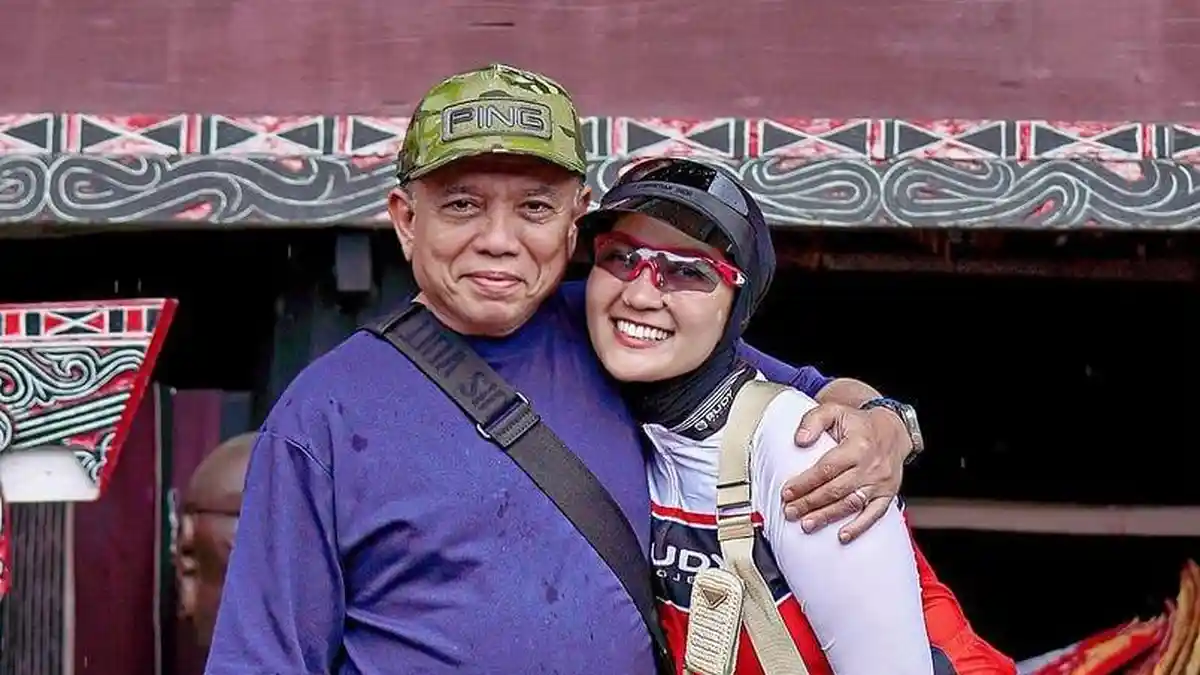 Meromantisasi Kehidupan dan Cinta ala Steffy Burase dan Irwandi Yusuf