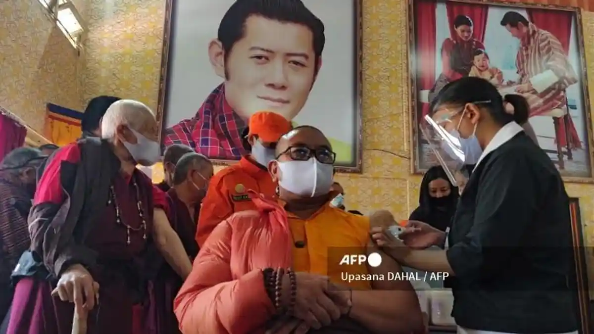 Bhutan Telah Vaksinasi 93% Populasi Orang Dewasa Hanya dalam Waktu 16 Hari
