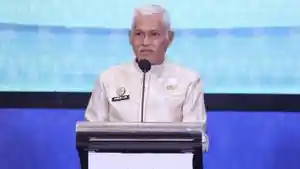 Sekda-Sultra-Asrun-Lio-Bakal-Kembali-ke-Kampus-UHO-Kendari-Gubernur-ASR-Belum-Ada-Pergantian.jpg