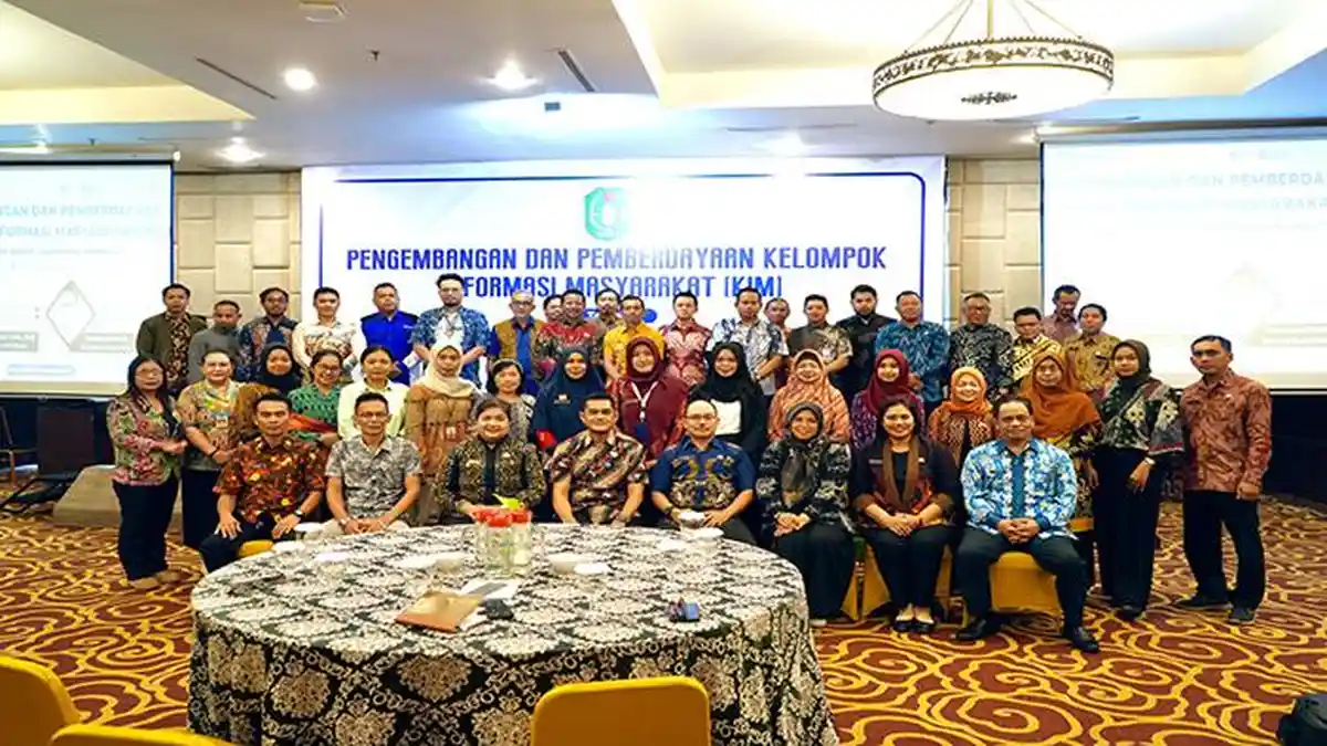 Diskominfo Kalbar Gelar Pengembangan dan Pemberdayaan Komunitas Informasi Masyarakat