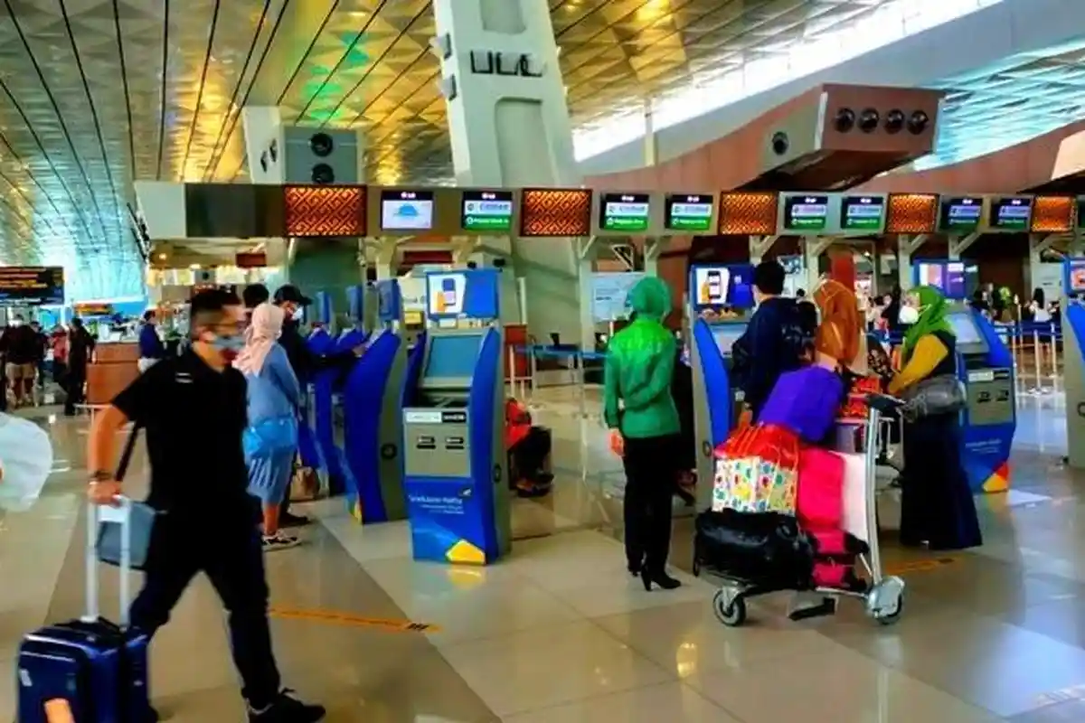 Libur Panjang, Bandara Soekarno Hatta Alami Lonjakan Penumpang Tertinggi Selama Pandemi Virus Corona