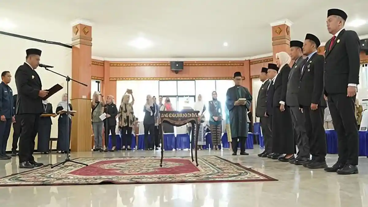 Daftar 6 Pejabat Kepala Dinas dan Sekwan OKI Dilantik Wakil Bupati Supriyanto
