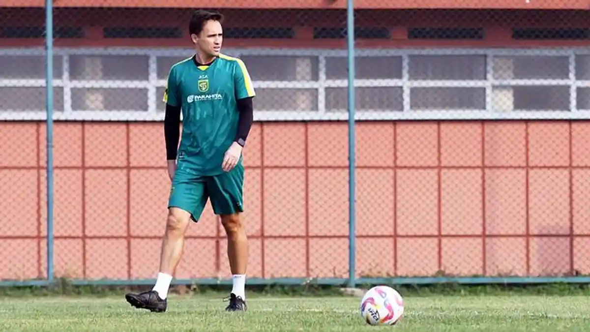 Evaluasi Maksimal Buat Putaran 2, Paul Munster Siapkan Program Individu untuk Pemain Persebaya