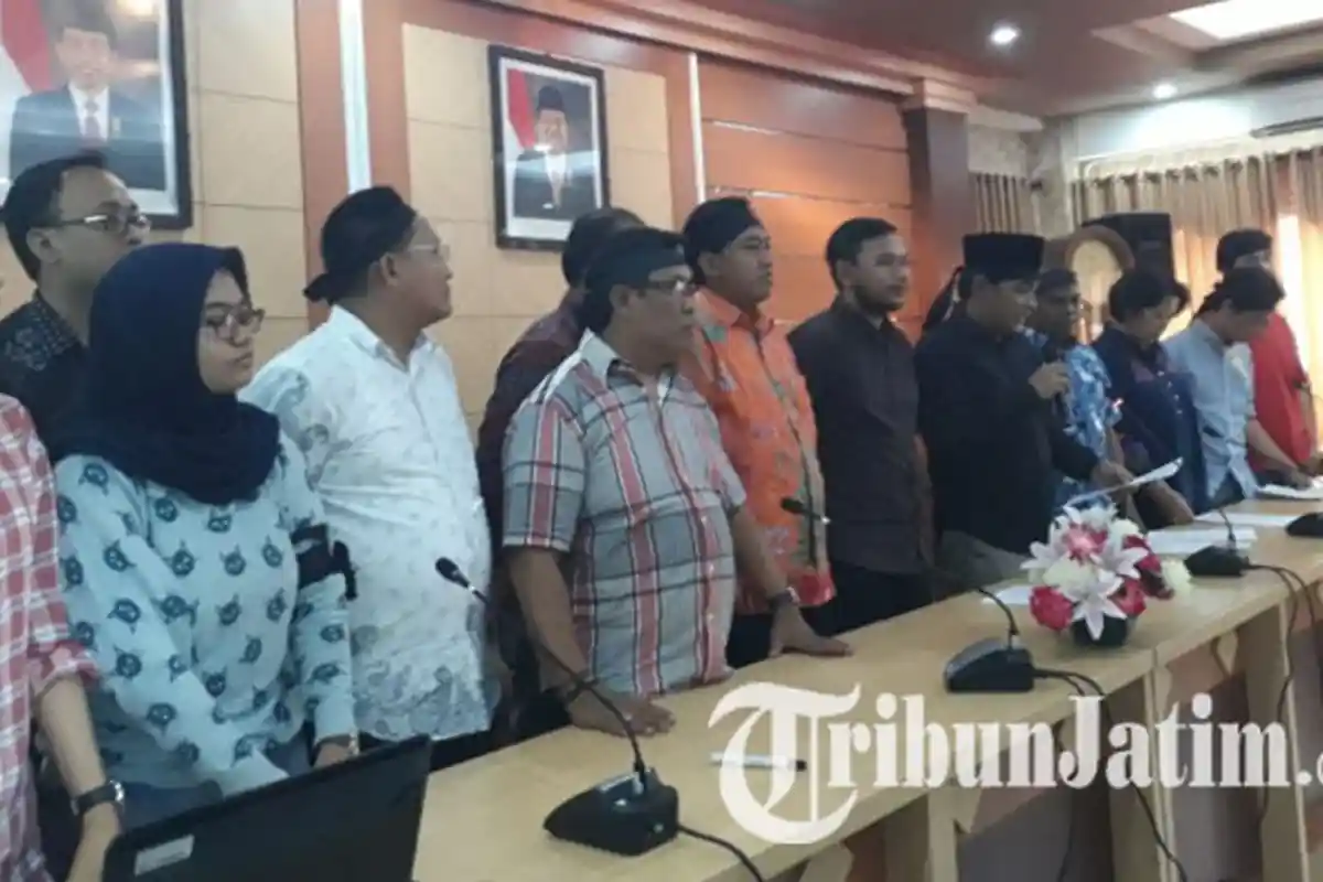 Polemik Doktor Honoris Causa Muhaimin Iskandar, Dosen Unair Jelaskan Cara-cara Bisa Bergelar DHC