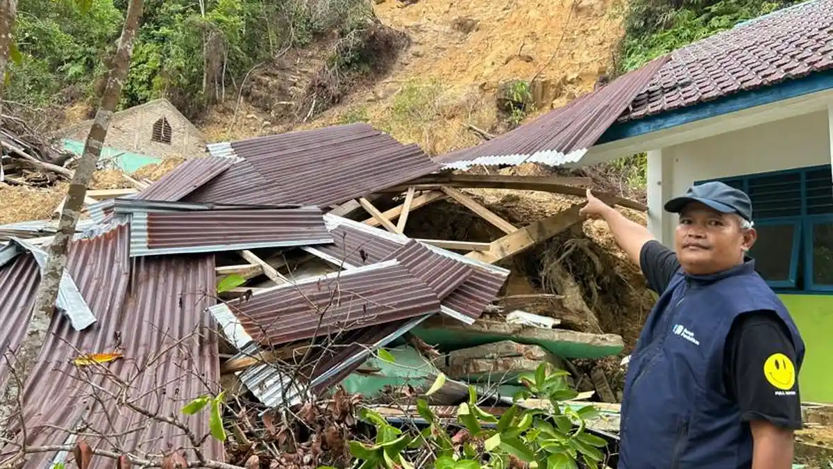 Momen Hari Guru Mencekam di Tapteng, 600 Siswa SMP Negeri 2 Pandan Nauli Selamat dari Longsor