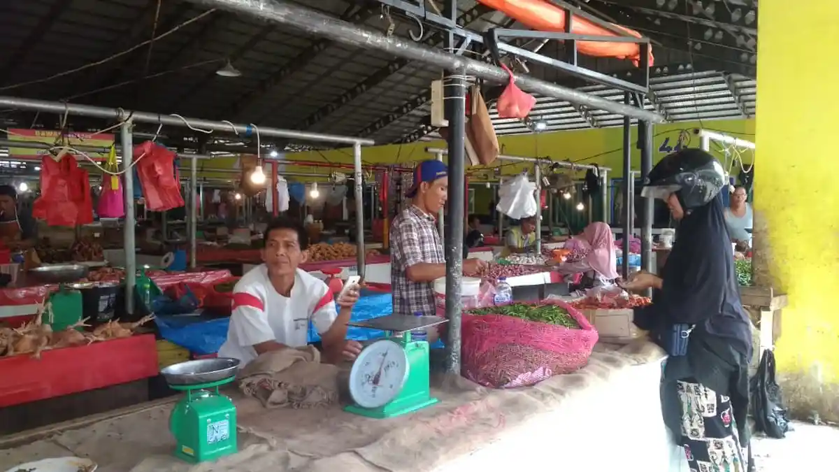 Harga Cabai dan Bawang Tak Stabil, Daftar Harga Bahan Pokok di Kota Jambi