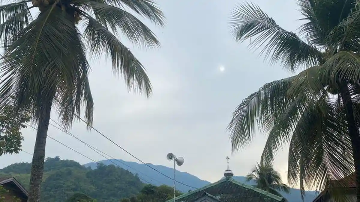 Prakiraan Cuaca Hari Ini Seluruh Wilayah Aceh Selatan Berawan