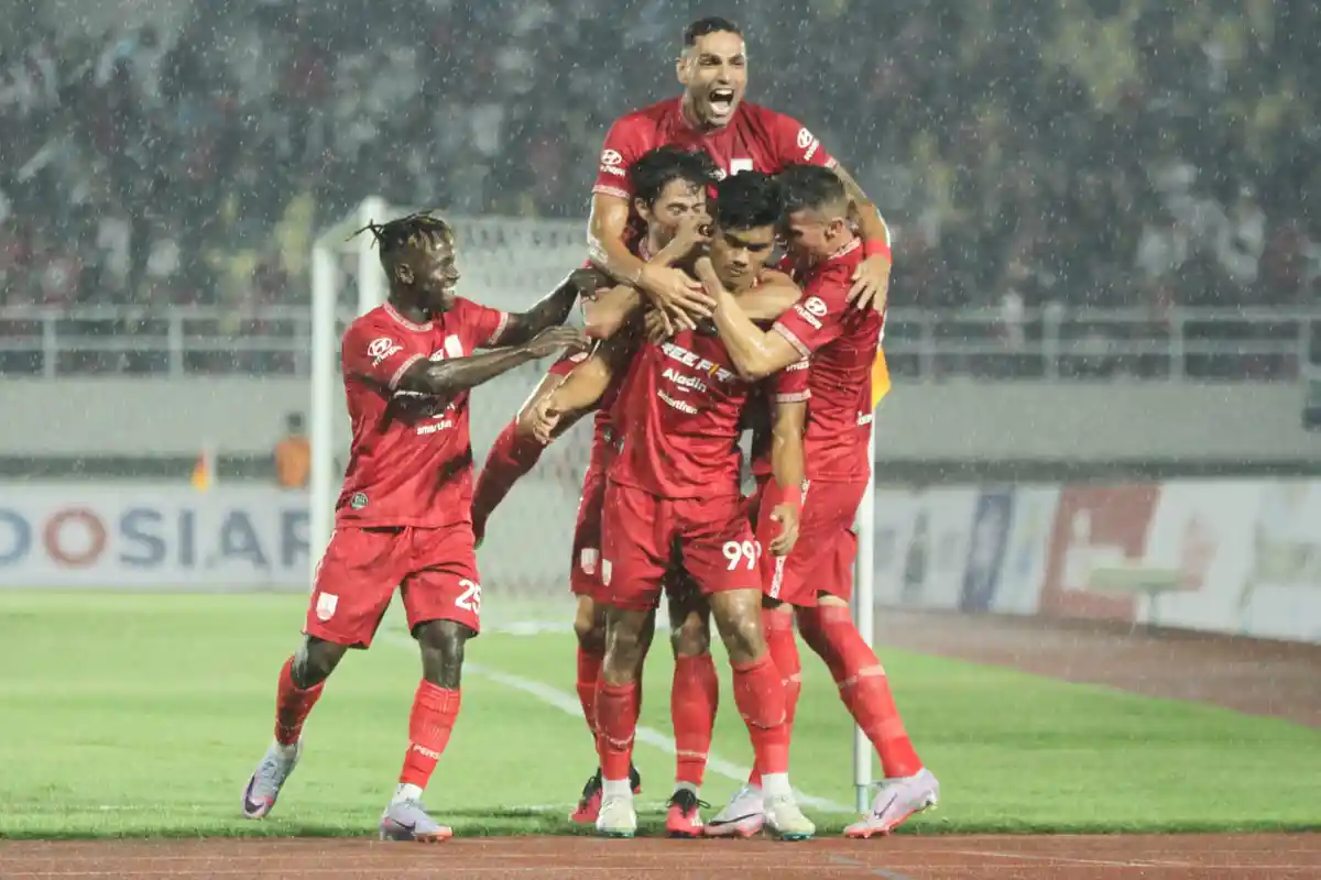 LIVE Indosiar! Link Live Streaming Persis Solo vs Persebaya Pramusim Liga 1 Kick Off Pukul 19.30 WIB