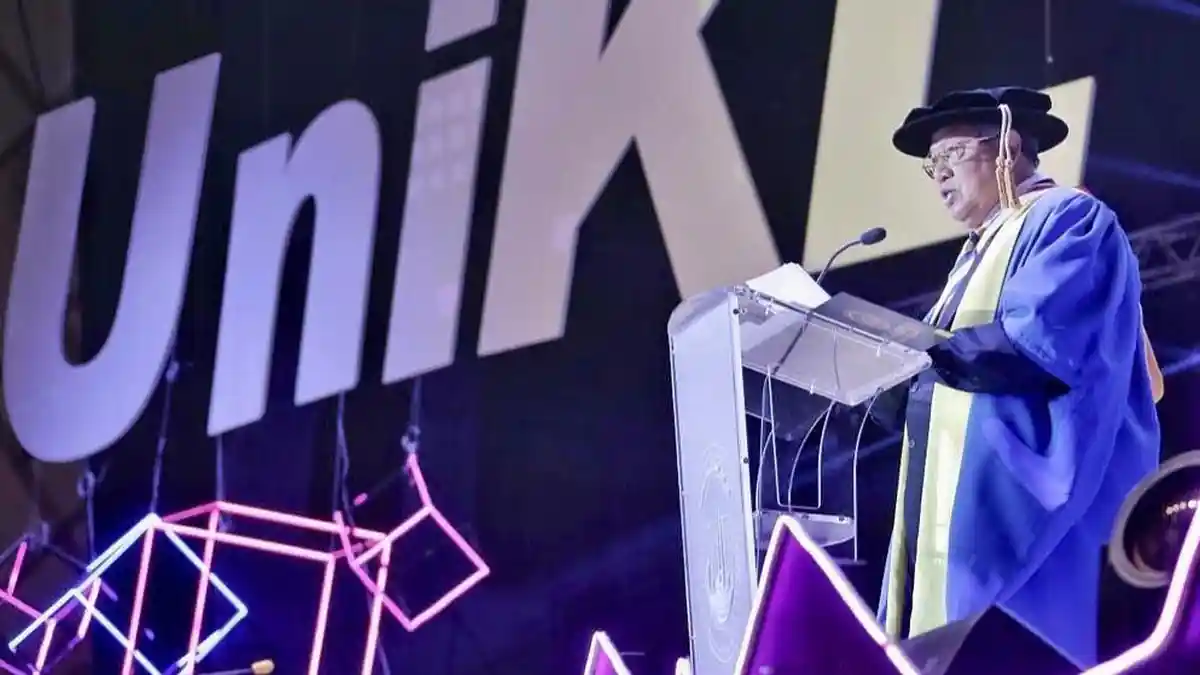 SBY Dapat Anugerah Doktor Honoris Causa ke-14 dari Universitas Kuala Lumpur, AHY: So Proud