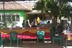 aktivitas-pemungutan-suara-di-tps-41-kelurahan-tanah-mas.jpg