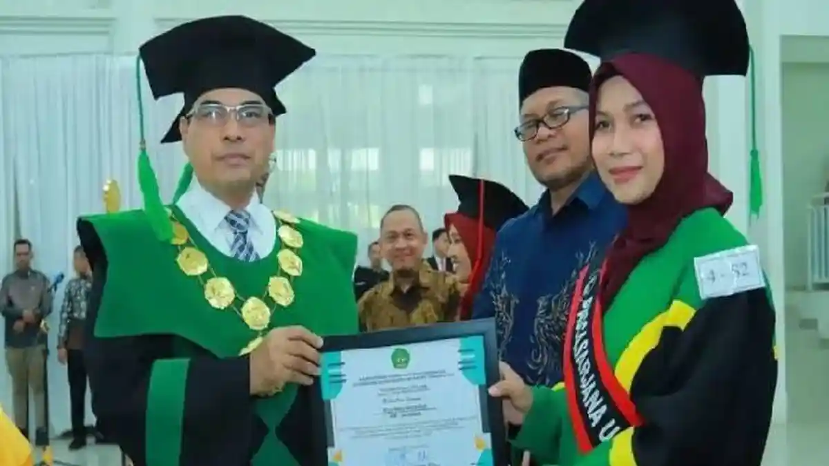 Inspiratif! Pernah Divonis Hampir Lumpuh, Alvia Sukses Selesaikan S2 dengan IPK 4 di UIN Ar-Raniry - Serambinews.com