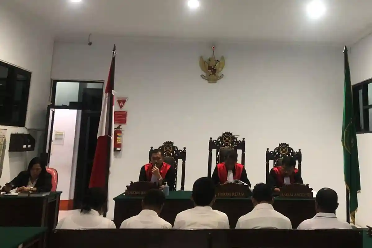 Korupsi Dana Hibah Pilkada, 5 Mantan Komisioner KPU Aru Divonis 1,6 Tahun Penjara
