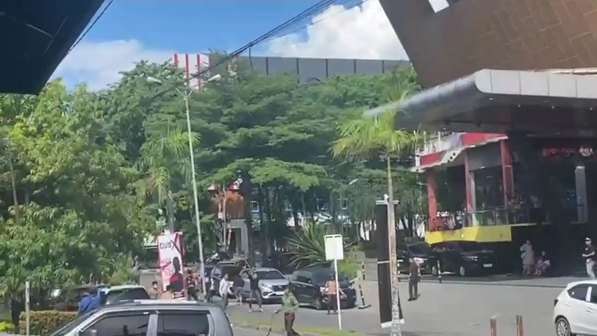 Gerombolan Pelajar Bikin Rusuh di Kompleks Tasbih II, Lempari Batu dan Bom Molotov