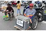 Rohaimi dan Es Cokelat, Kisah Kepala Keluarga Disabilitas yang Pantang Menyerah