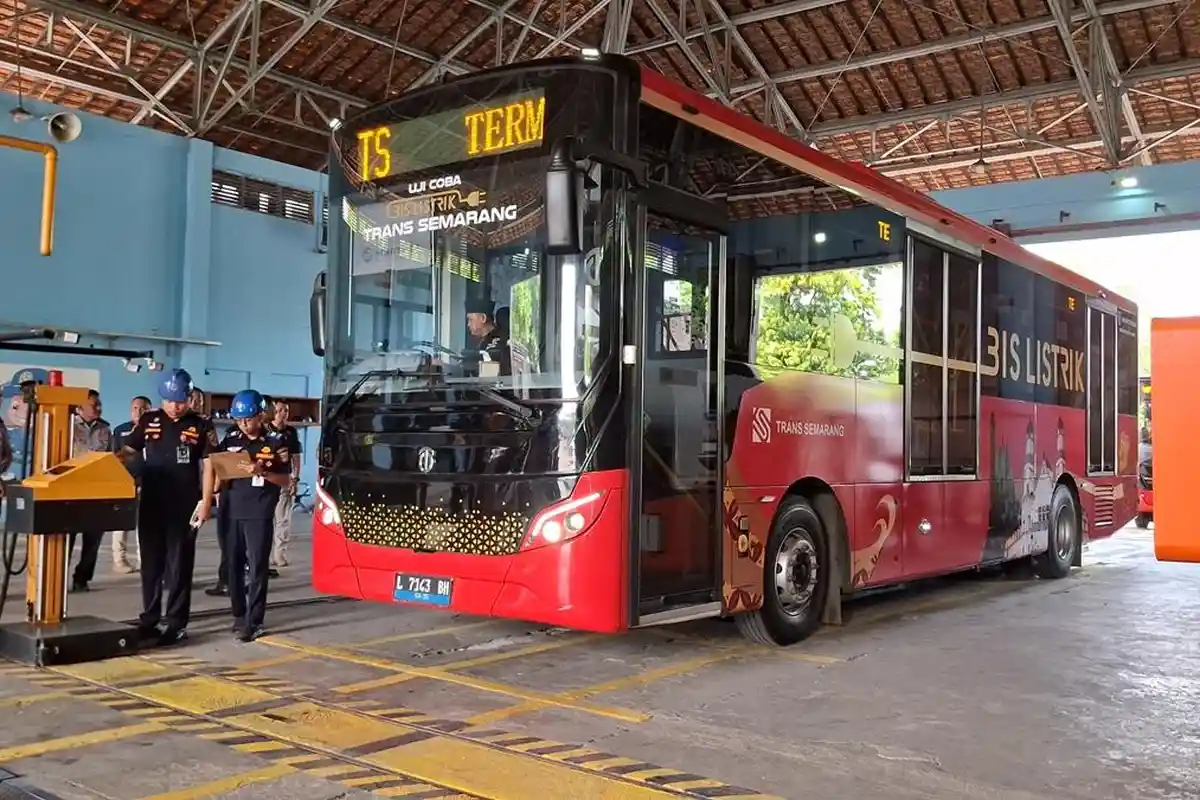 Yuk Coba Naik Bus Listrik Trans Semarang, Gratis Selama 2 Pekan, Ini Rutenya