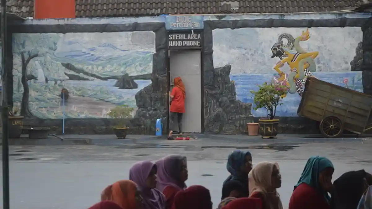 Over-Kapasitas, Napi Perempuan Rela Tidur di Depan WC