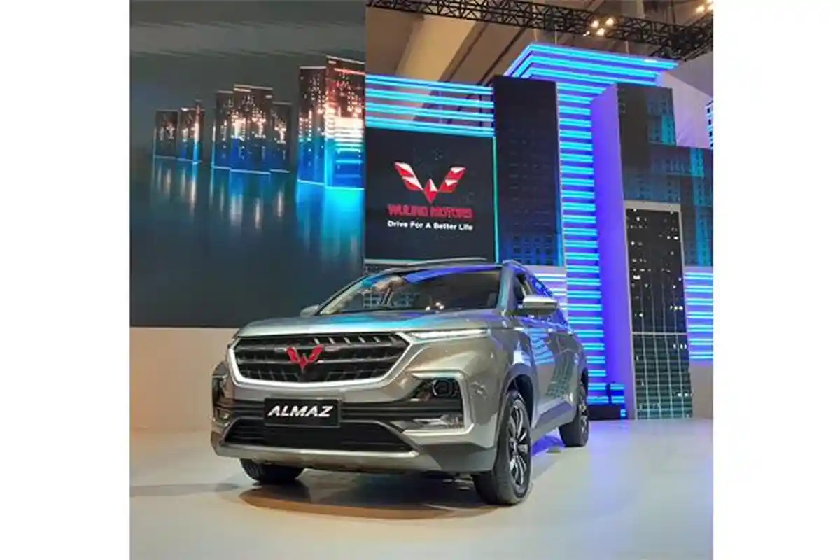 Ini Deretan Pembeda Wuling Almaz dari yang Murah sampai Termahal