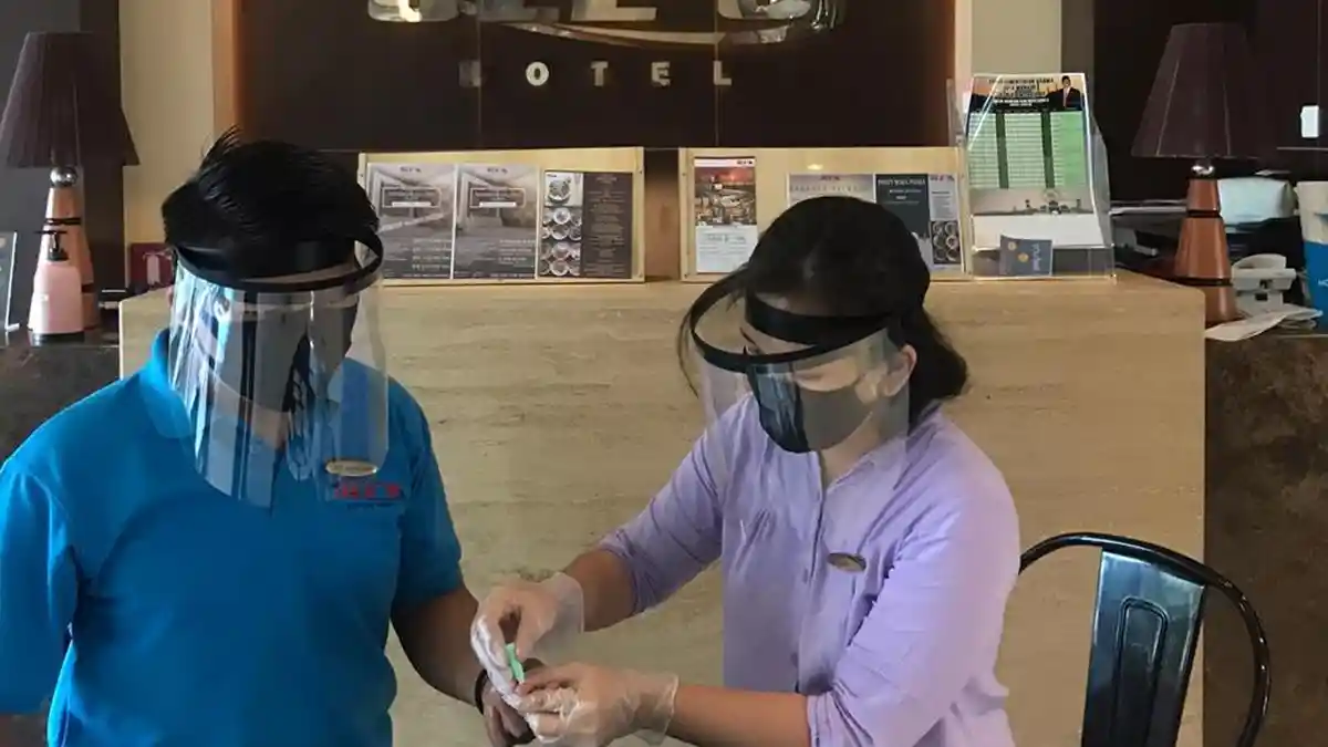 J'Les Boutique Hotel Manado Rapid Test Covid-19 Karyawannya, Seperti Apa Hasilnya?