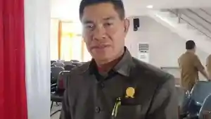 Tokoh-Adat-di-Kabupaten-TTU-Hendrikus-F-Bana.jpg