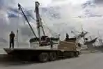 Bongkar Muat Semen di Pelabuhan Sunda Kelapa