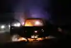 Mobil Pemudik Hangus Terbakar di Jalan Tol Bakauheni KM 18