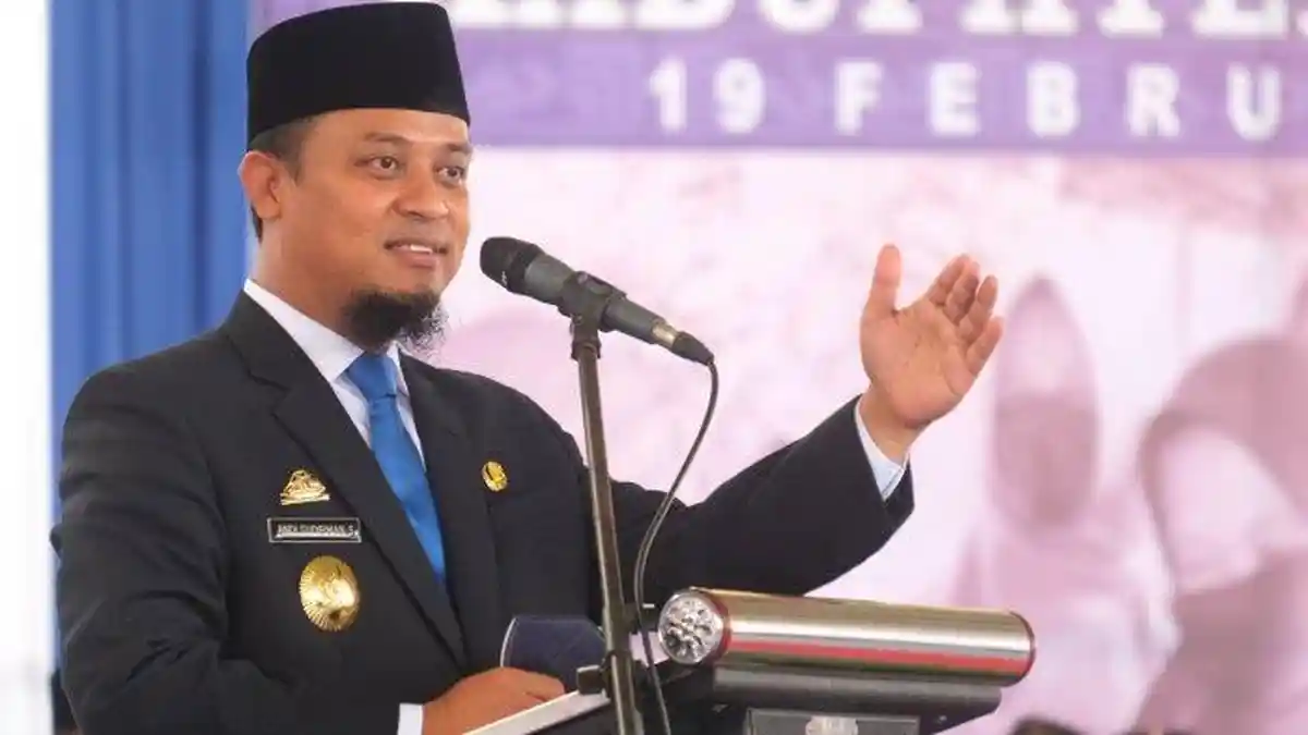 Andi Sudirman Dilantik Bareng Kepala IKN Hari Ini, Jabat Gubernur Termuda di Indonesia Tanpa Wagub