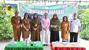 Khitanan-massal-di-Kota-kupang.jpg