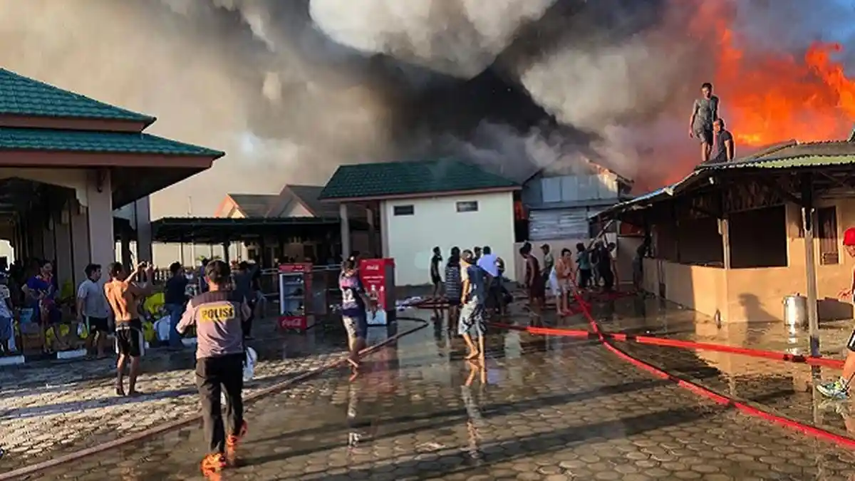 50 Lapak Pasar Sangkulirang Jadi Arang, Polisi Agendakan Olah TKP Besok