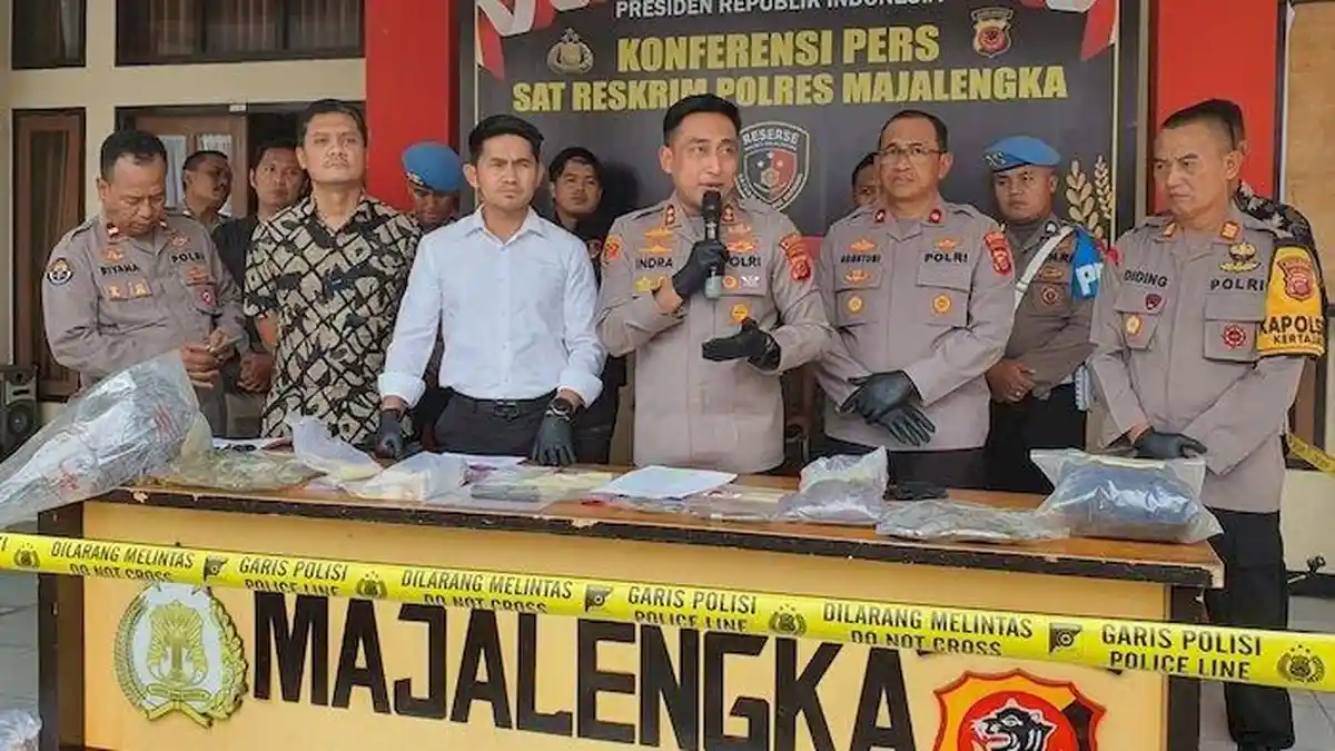 Pria Asal Indramayu Bunuh Pacar Mantan Istri di Majalengka, Tabrak dan Tikam Leher Korban 11 Kali