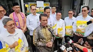 Amran-Sulaiman-harga-beras-OK.jpg