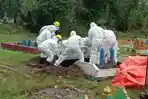 pemakaman-pak-tr-60-pasien-covid-19-meninggal-dunia-di-barru.jpg