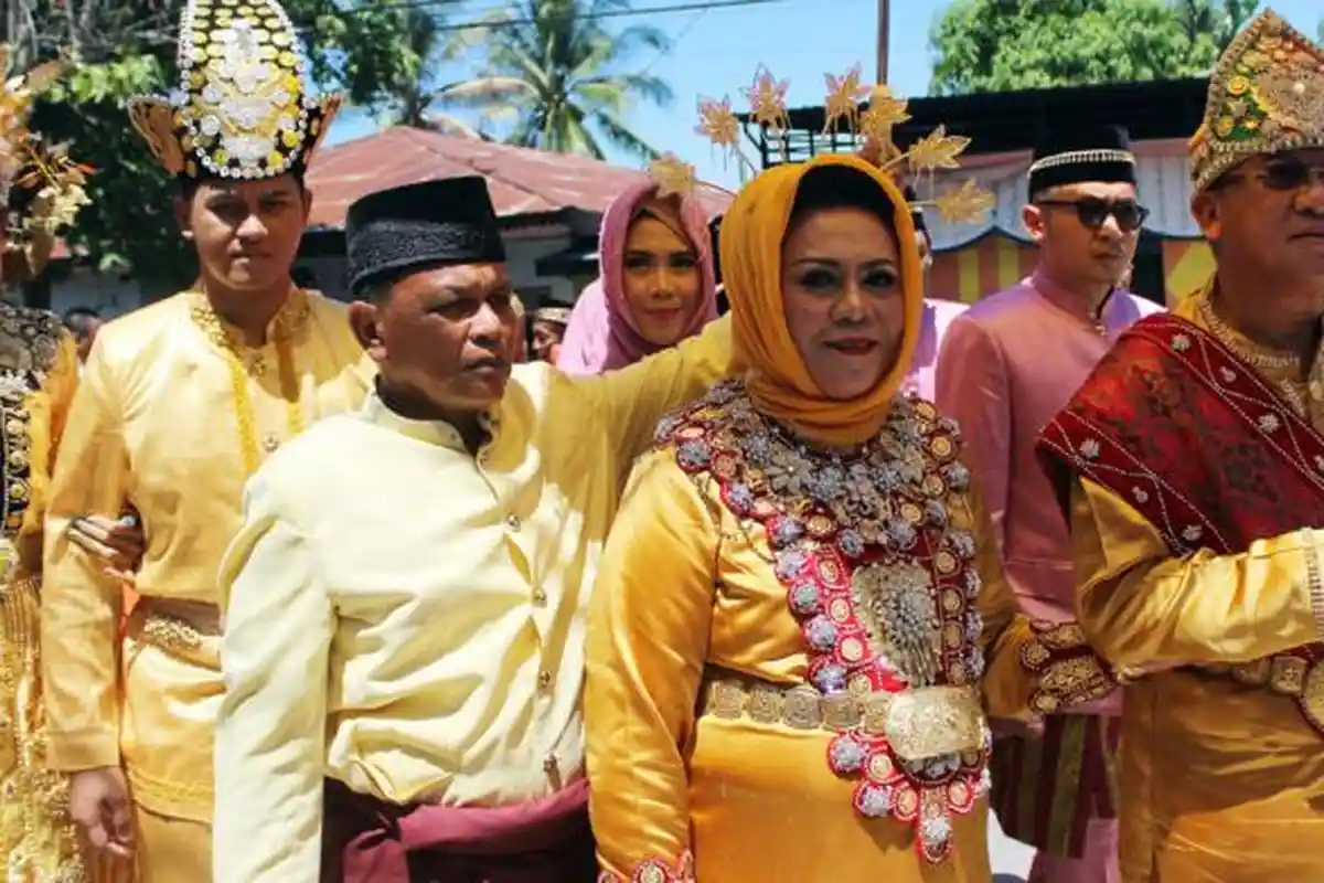 Satu Tahun Menjabat, Hamka Disebut Layak Diganti Winarni Monoarfa Sebagai Pj Gubernur Gorontalo