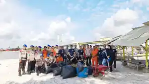 SANTIKA-SAHABAT-BUMI-Hotel-Santika-Bangka-melaksanakan.jpg