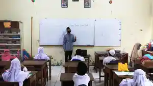 ptm-50-persen-di-sdn-014-pondok-labu_20220204_151235.jpg