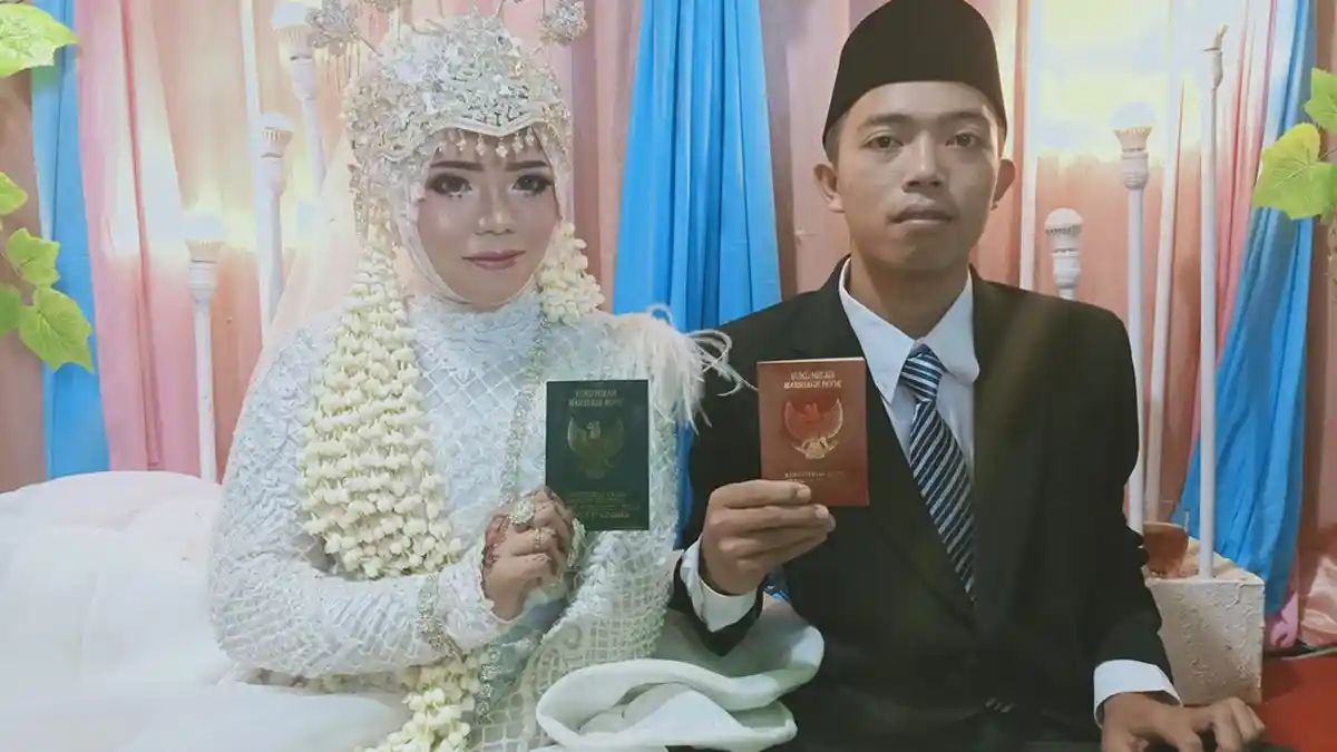 Tukang Bubur di Pekalongan Melamar Calon Istri dengan Dua Sapi Impor, Sepeda Motor, dan 20 Gram Emas