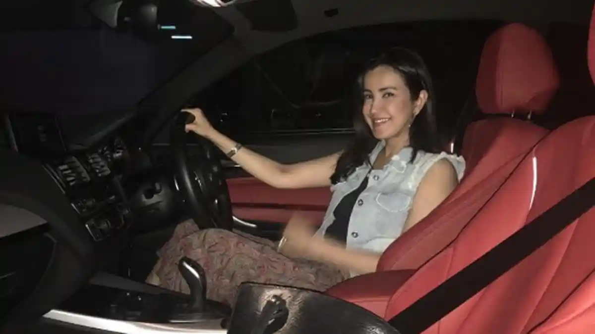 Mobil Mewah Mantan Suami Ditarik Leasing, Andi Soraya Lakukan Hal Tak Terduga!