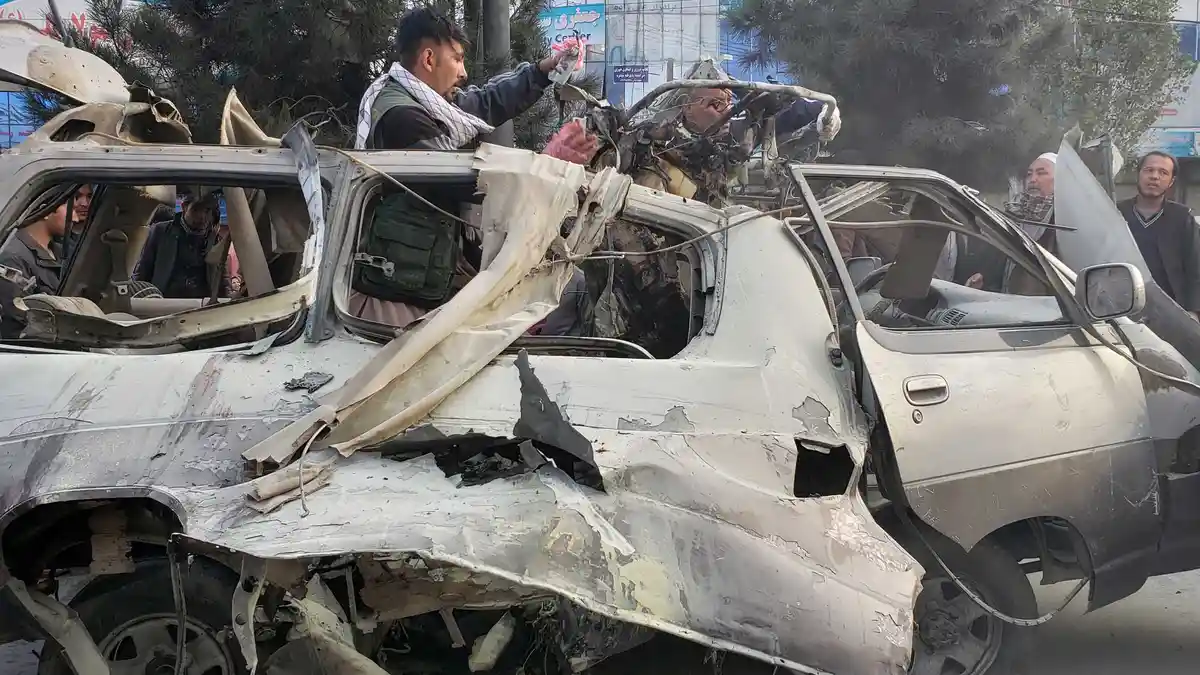 Bom Meledak Tewaskan Dua Orang, Keuangan Pemerintah Afghanistan Terancam