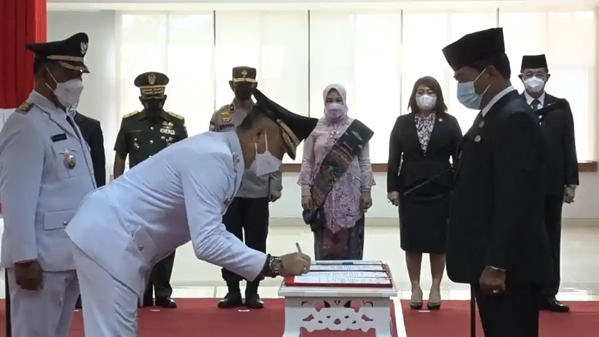 Wempi -Jakaria Resmi Jadi Bupati dan Wakil Bupati Kabupaten Malinau Periode 2021-2024