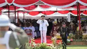 20251122-Gubernur-Hidayat-Arsani-saat-memimpin-dan-bertindak-sebagai.jpg