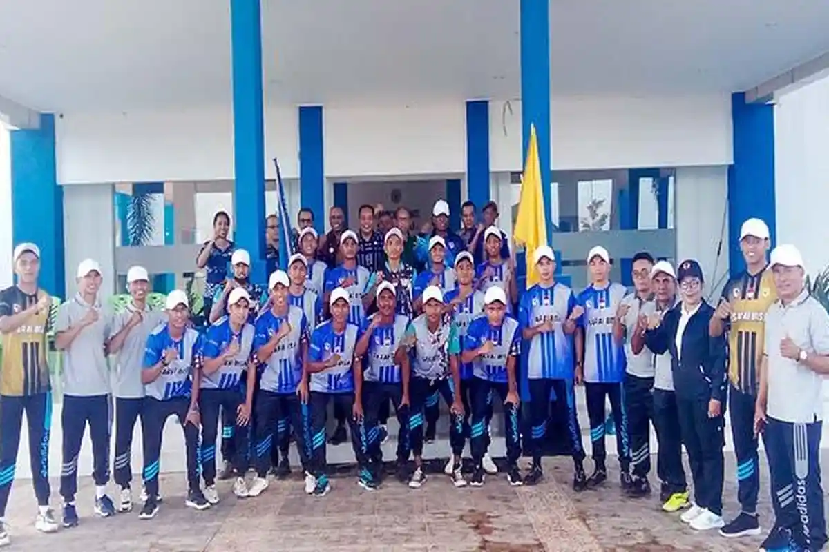 Pemda Sabu Raijua Lepas Tim Persarai Ikut El Tari Memorial Cup di Rote Ndao 2023