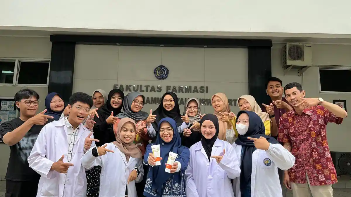 Kreatif Mahasiswa UMP Ciptakan Sunblock dari Kulit Singkong